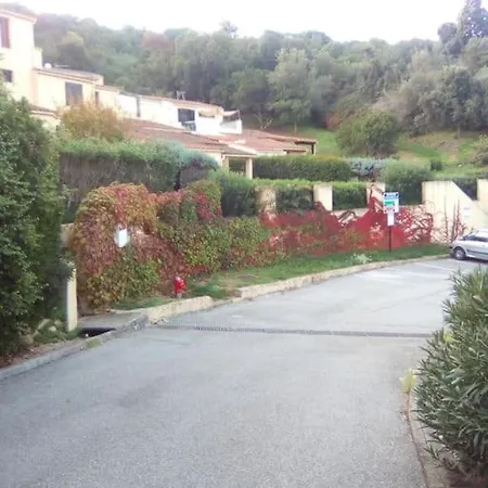 5 Personnes A Avec 2 Piscines Materiel Enfant ,bebe Clim