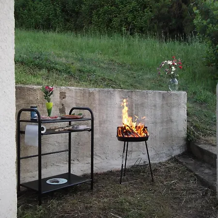 5 Personnes A Avec 2 Piscines Matériel Enfant ,bébé Clim